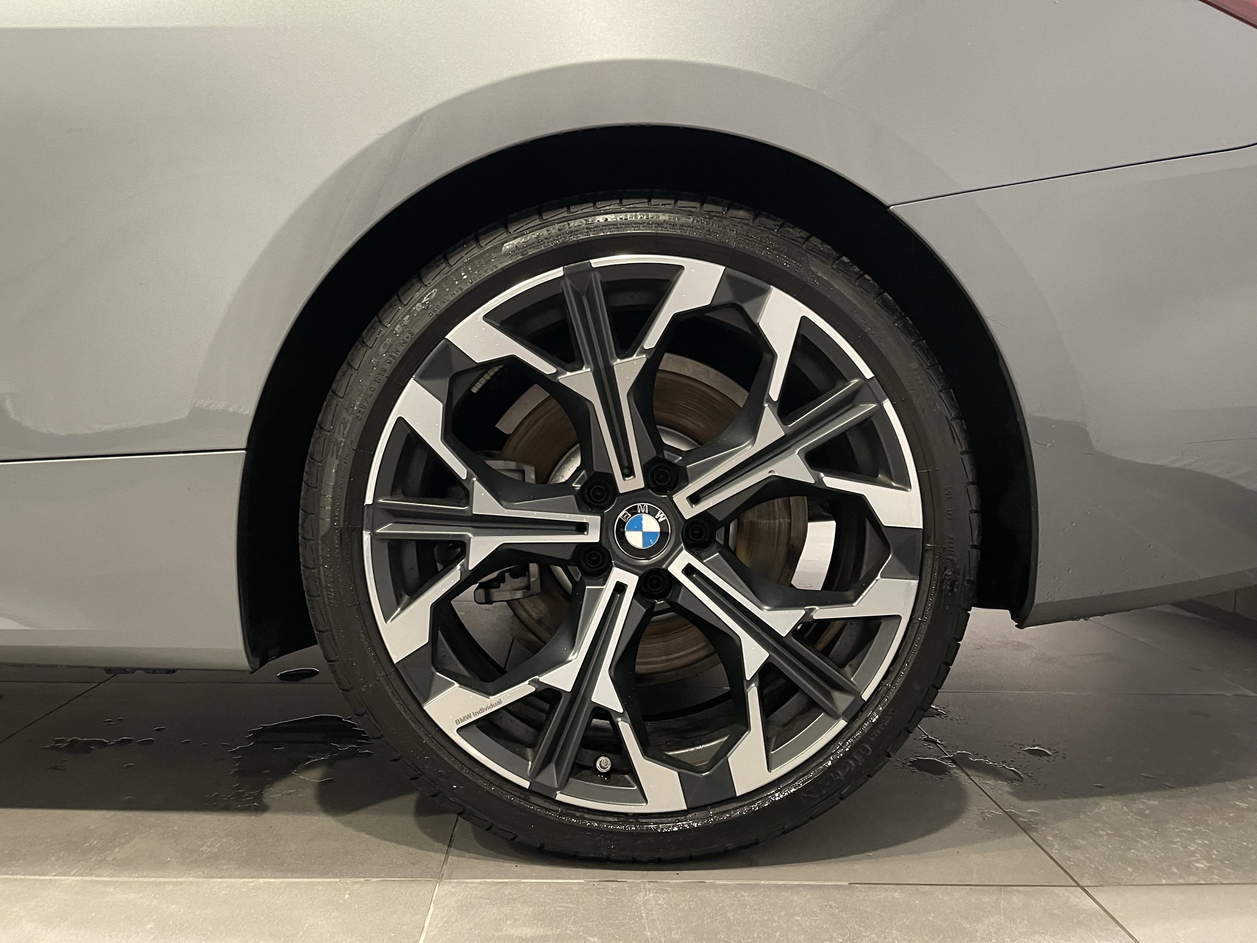 Used 2025 BMW 430i xDrive Coupe w/ Premium Package image 8