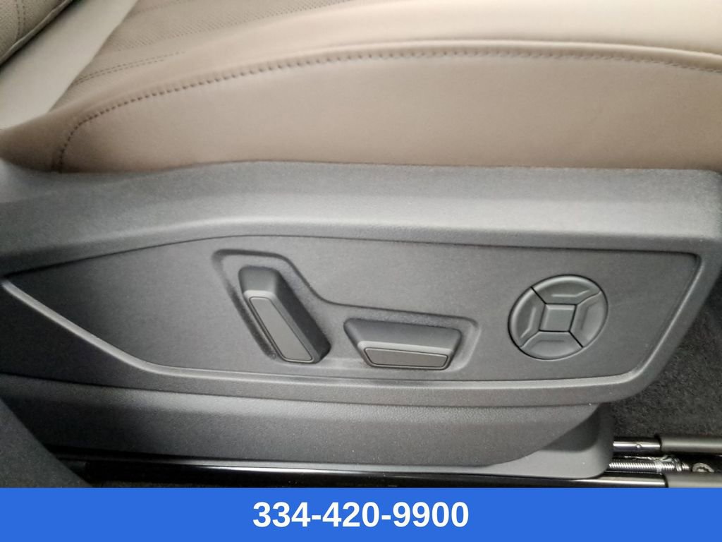 New 2025 Audi Q5 Premium Plus image 23