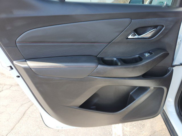 Used 2023 Chevrolet Traverse RS w/ LPO, Floor Liner Package image 24