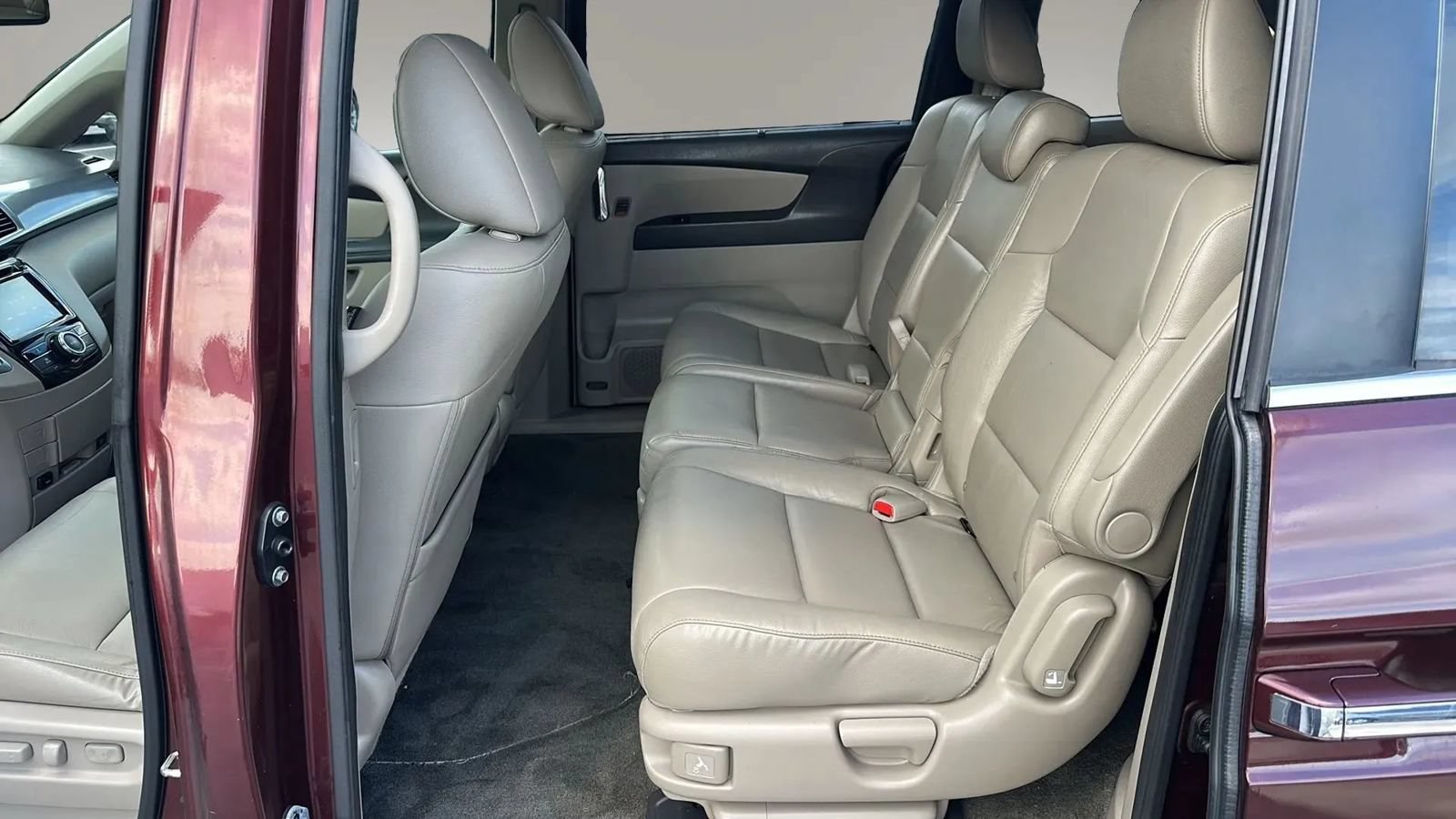 Used 2017 Honda Odyssey EX-L image 7