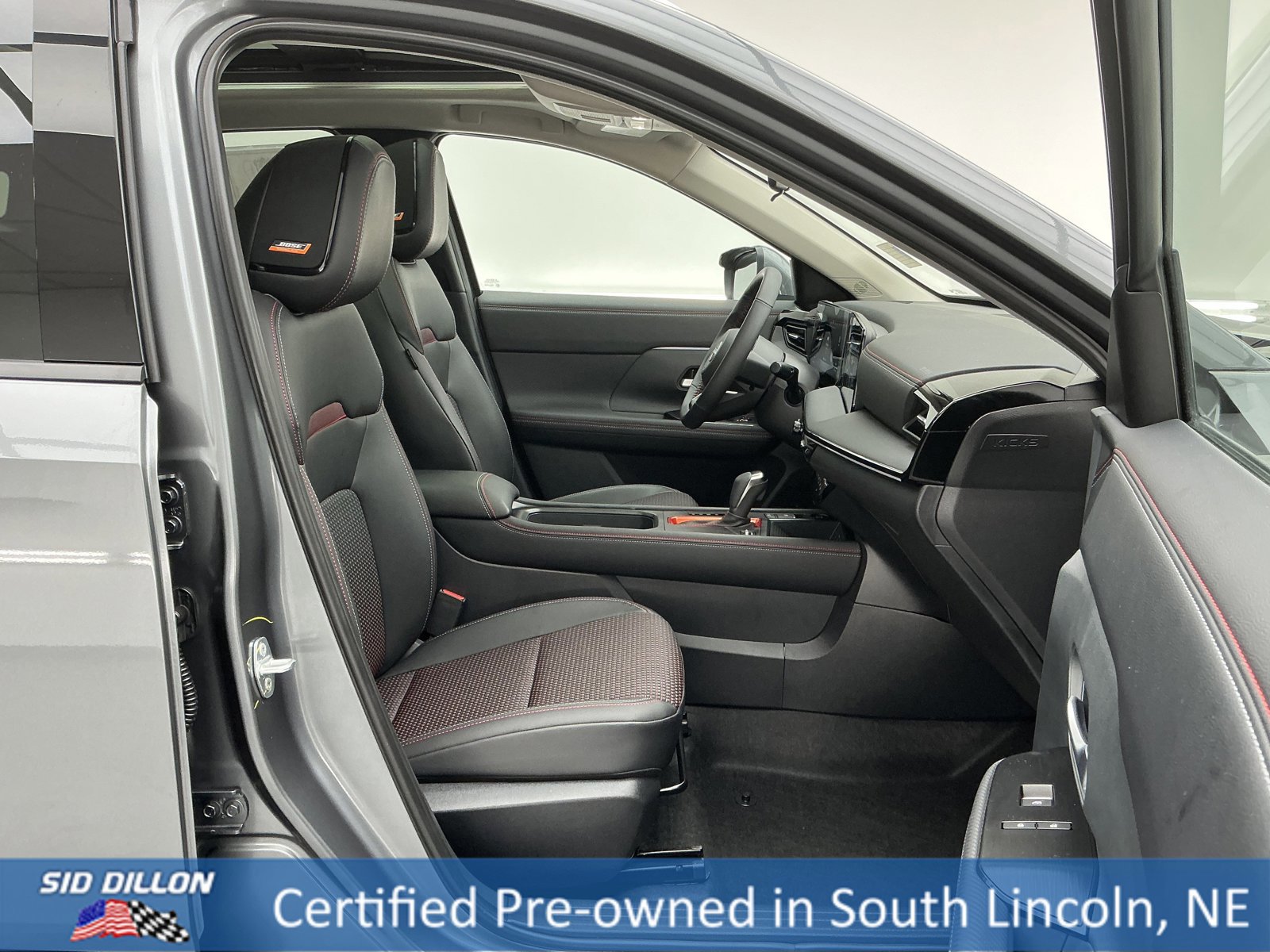 Used 2025 Nissan Kicks SR w/ SR Premium Package image 26