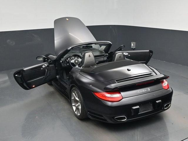 Used 2011 Porsche 911 Turbo S image 30