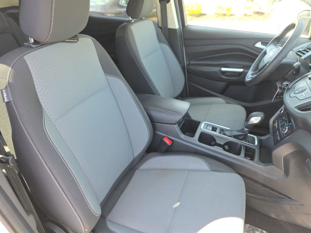 Used 2018 Ford Escape SE image 21