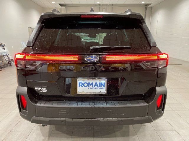 Used 2026 Subaru Outback Limited AWD/4WD image 4