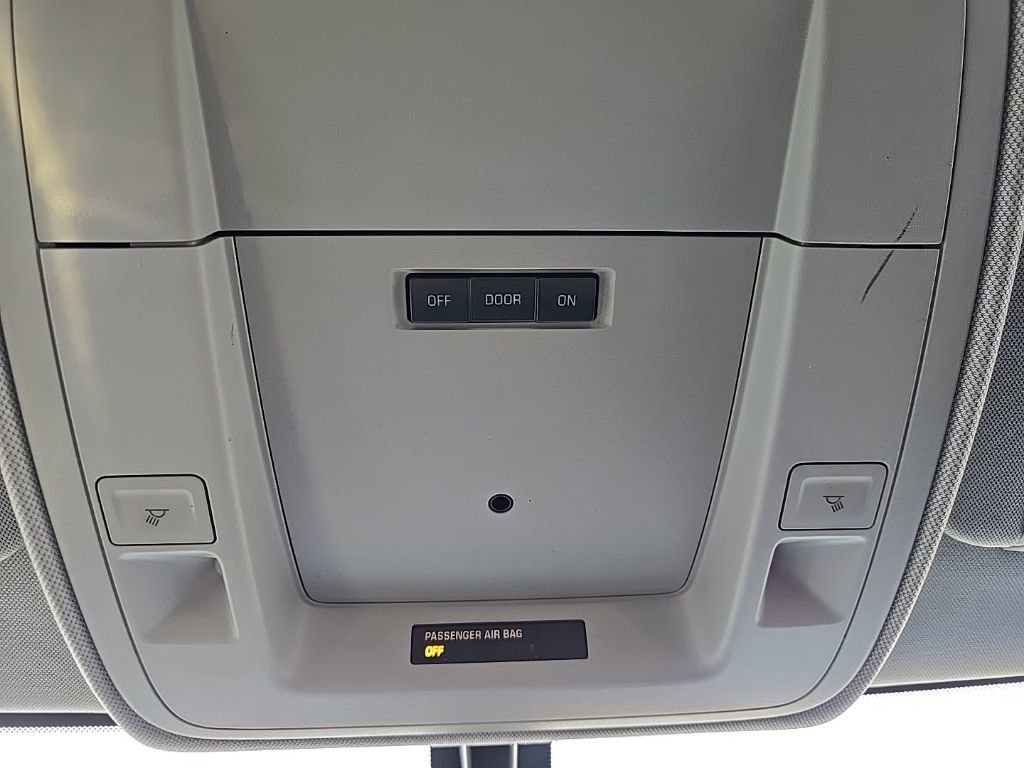 Used 2018 Chevrolet Silverado 1500 LT w/ All Star Edition image 34