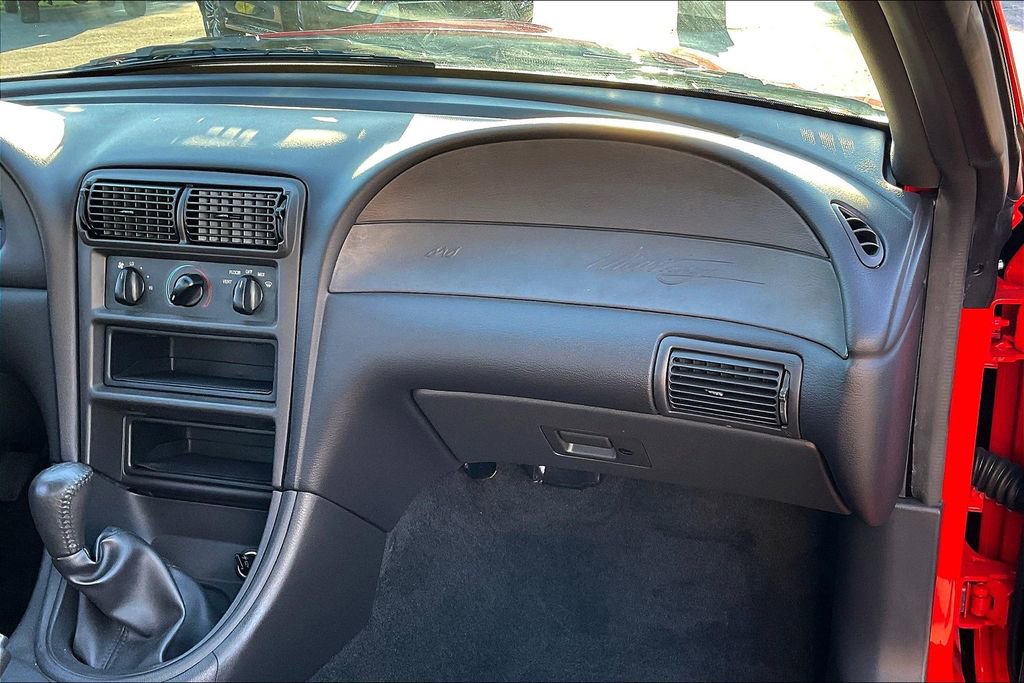 Used 2000 Ford Mustang Cobra image 13