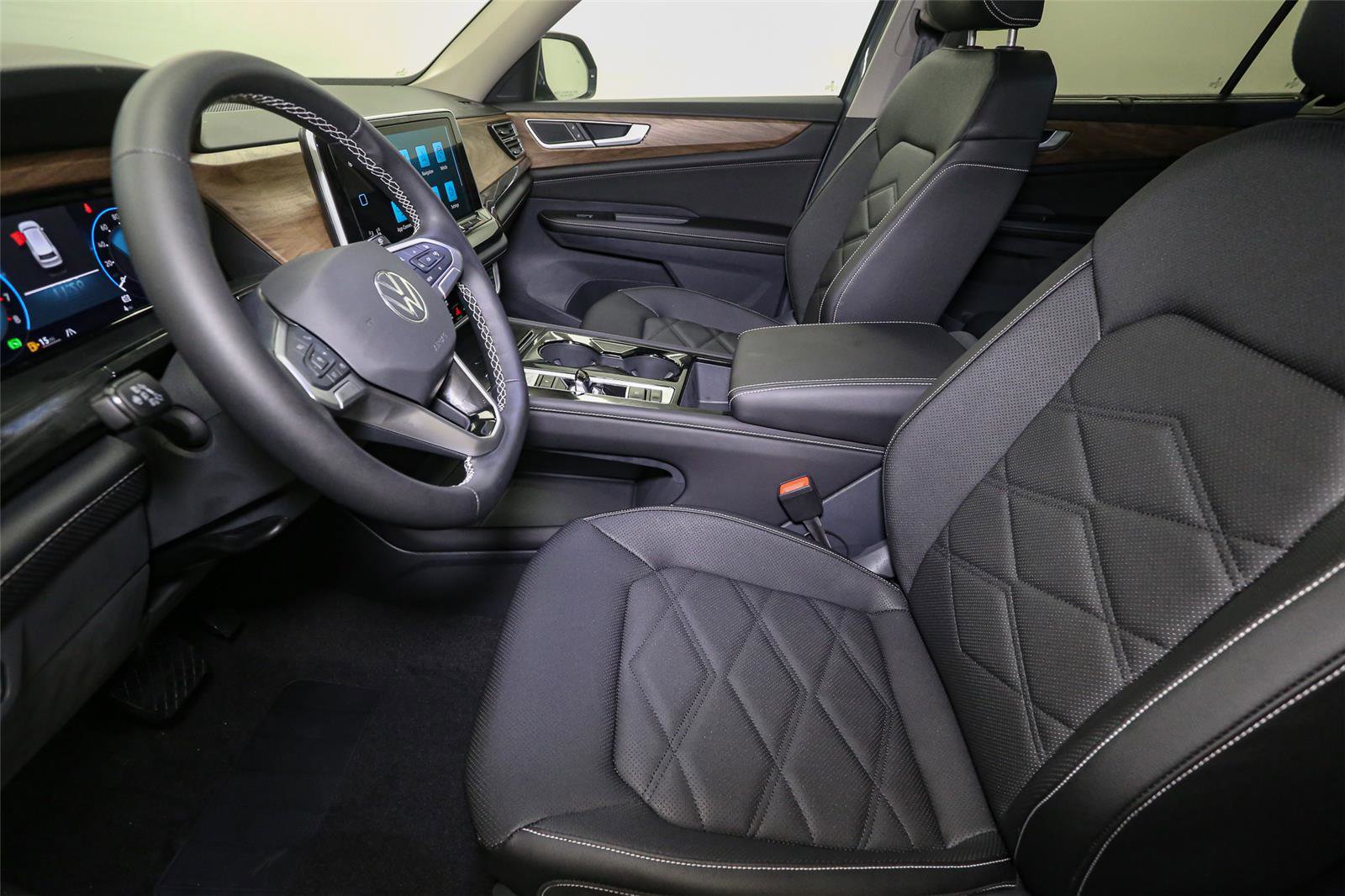 New 2026 Volkswagen Atlas SE image 24