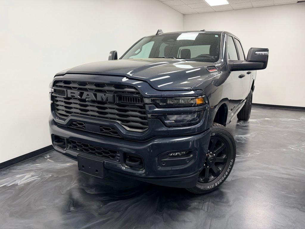 Used 2025 RAM 2500 Big Horn AWD/4WD image 3
