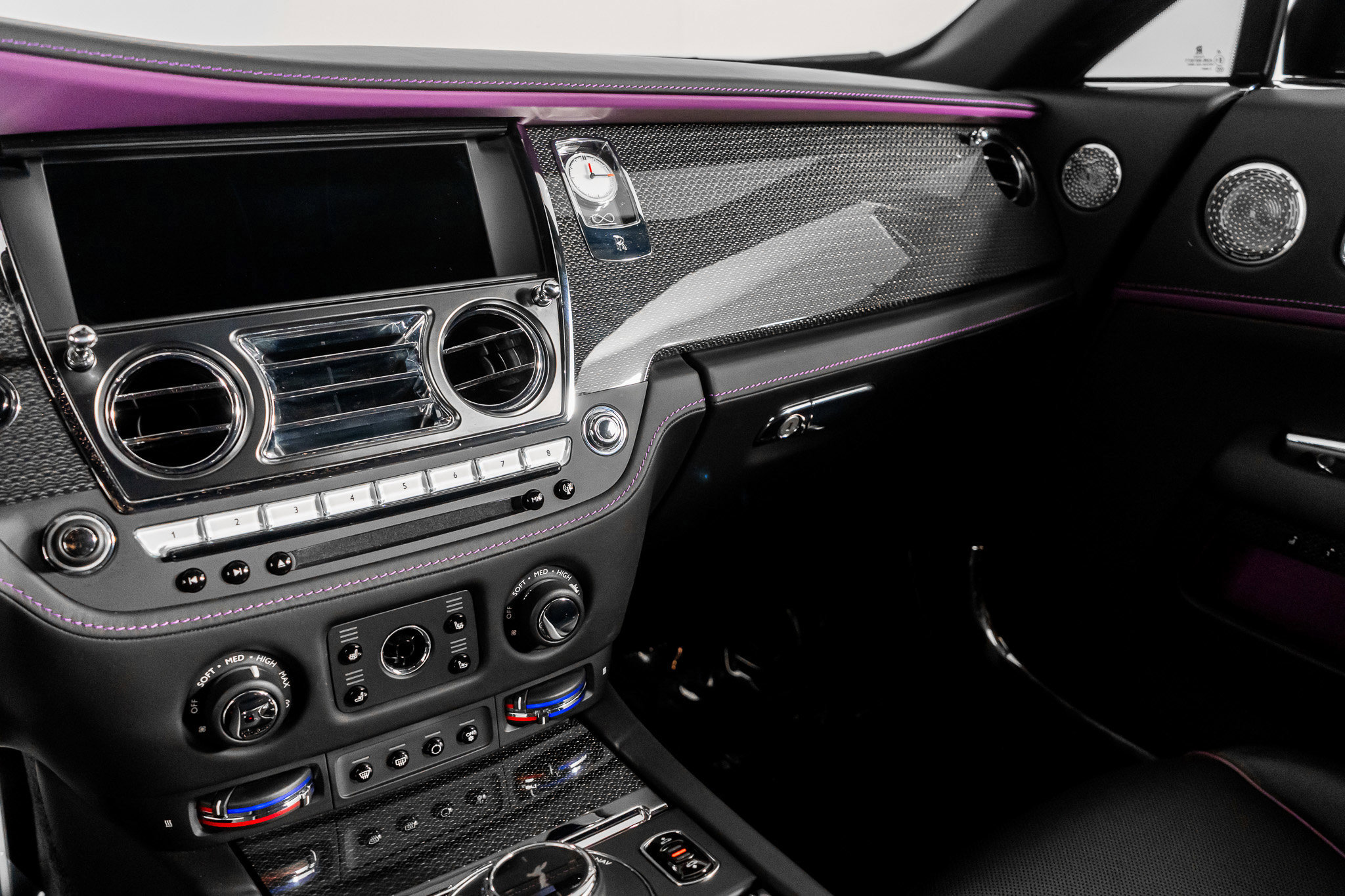 Used 2020 Rolls-Royce Wraith image 39