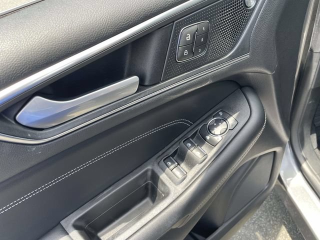 Used 2021 Ford Edge Titanium w/ Equipment Group 301A FWD image 21