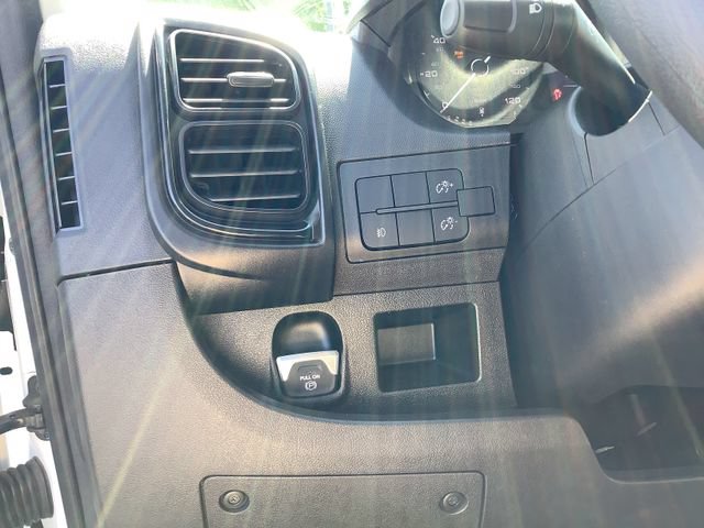 Used 2025 RAM ProMaster 1500 w/ Convenience Group FWD image 14