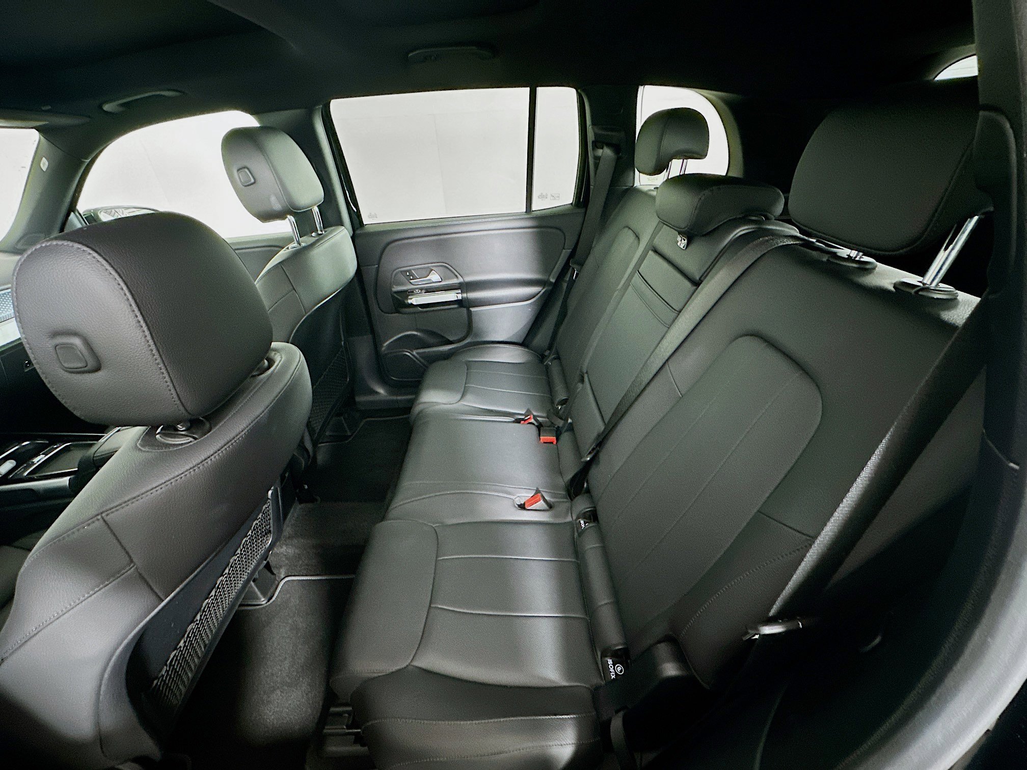 Used 2024 Mercedes-Benz GLB 250 GLB 250 image 29