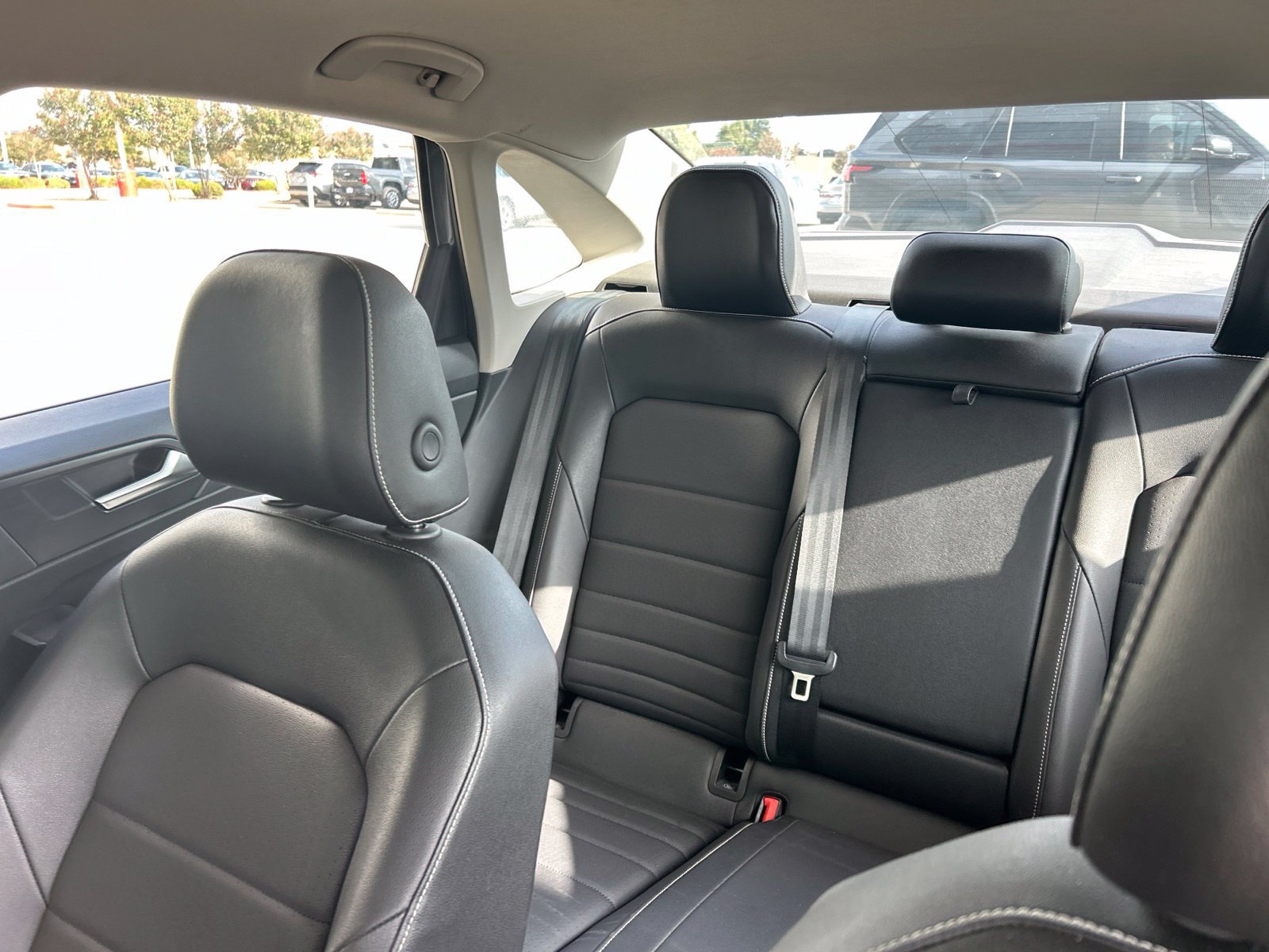 Used 2024 Volkswagen Jetta SE FWD image 23