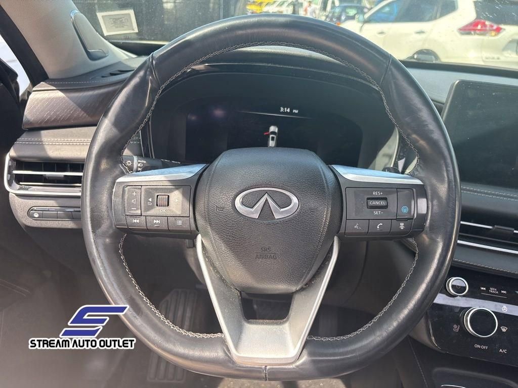 Used 2022 INFINITI QX60 Sensory w/ Cargo Package image 28