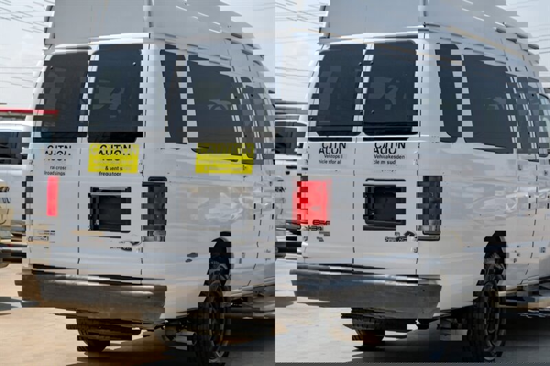 Used 2013 Ford E-350 and Econoline 350 Extended Super Duty w/ PWR Group image 10