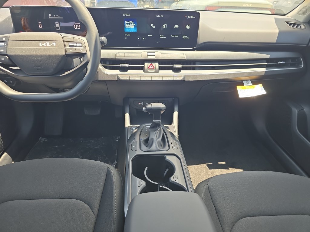 New 2026 Kia K4 FWD image 14