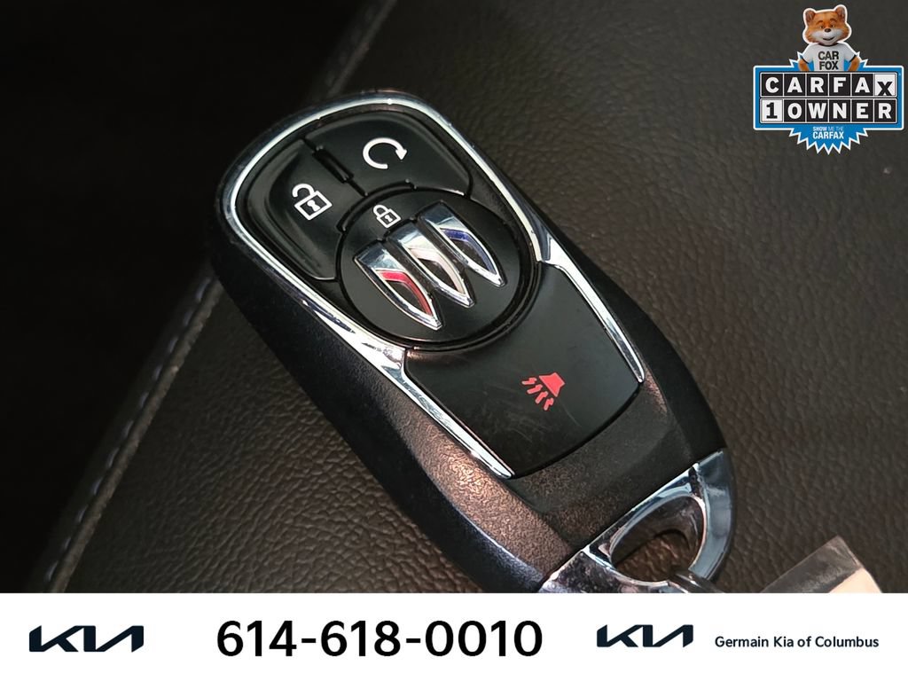 Used 2025 Buick Envista Sport Touring w/ Convenience I Package FWD image 33