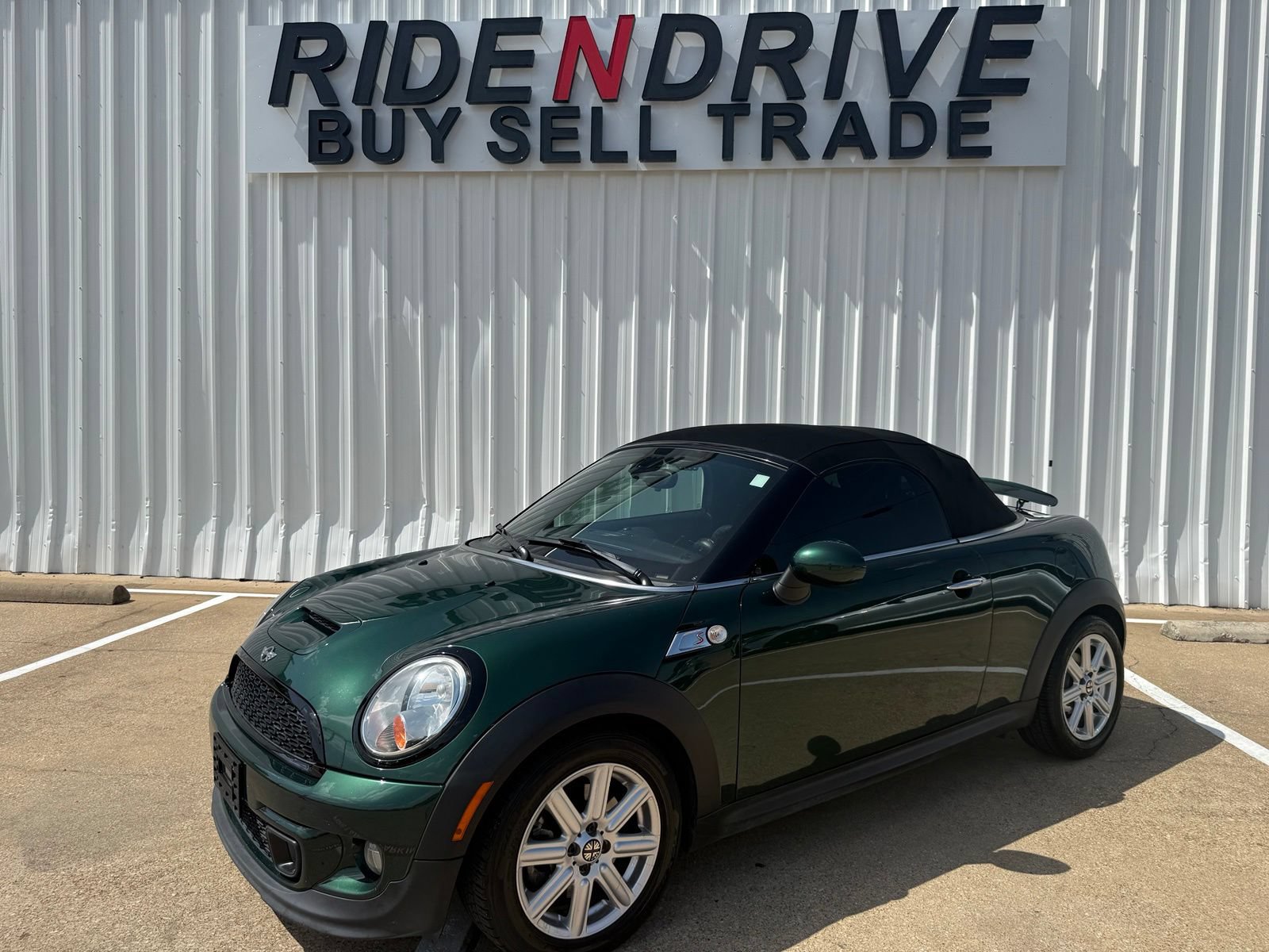 Used 2013 MINI Cooper Roadster S FWD image 1