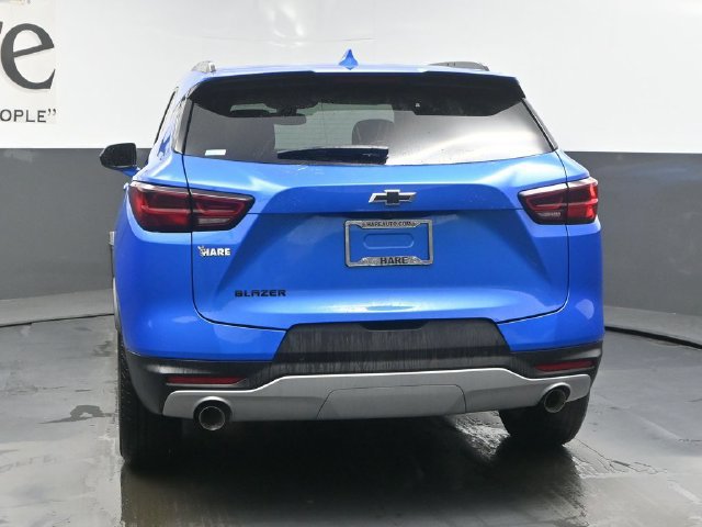 New 2026 Chevrolet Blazer LT w/ Convenience Package FWD image 13