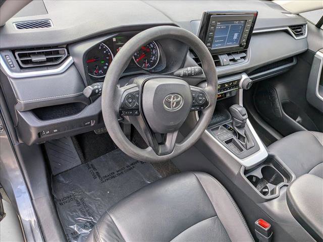 Used 2019 Toyota RAV4 XLE image 10