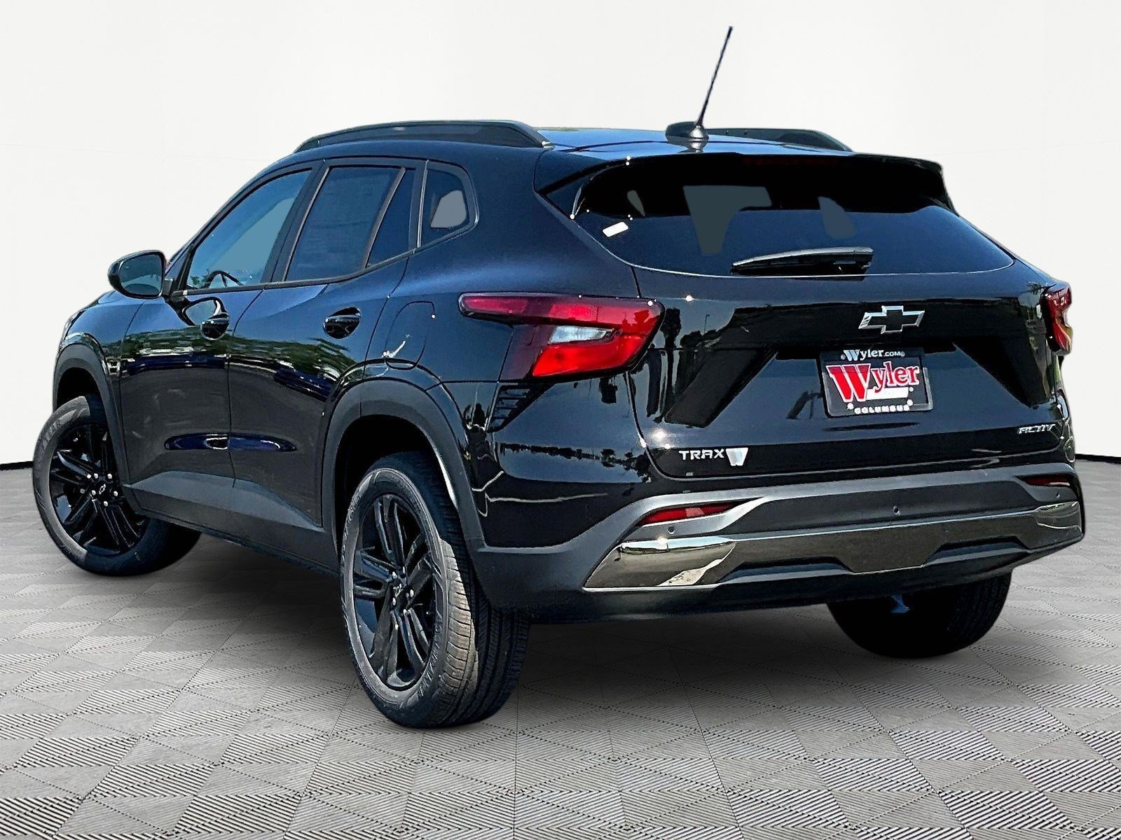 New 2026 Chevrolet Trax ACTIV w/ Driver Confidence Package FWD image 4