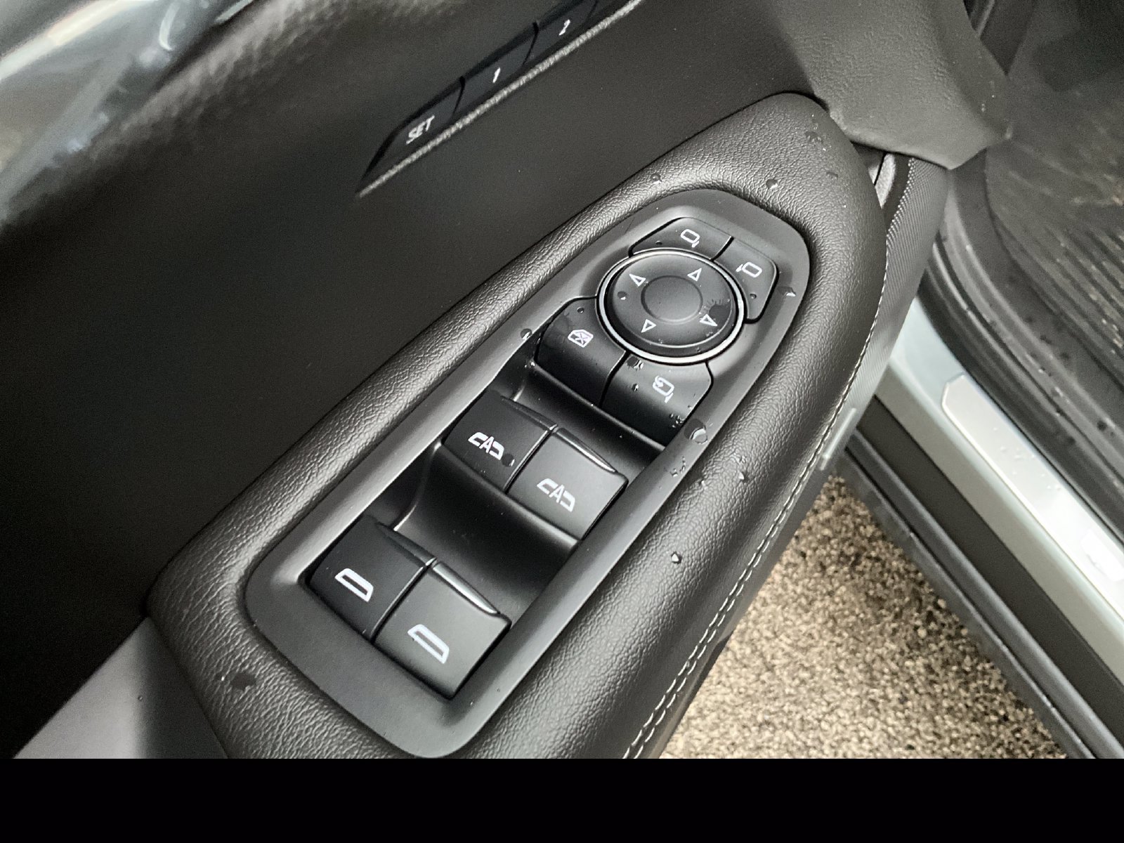 Certified 2023 Cadillac XT6 Premium Luxury AWD/4WD image 25