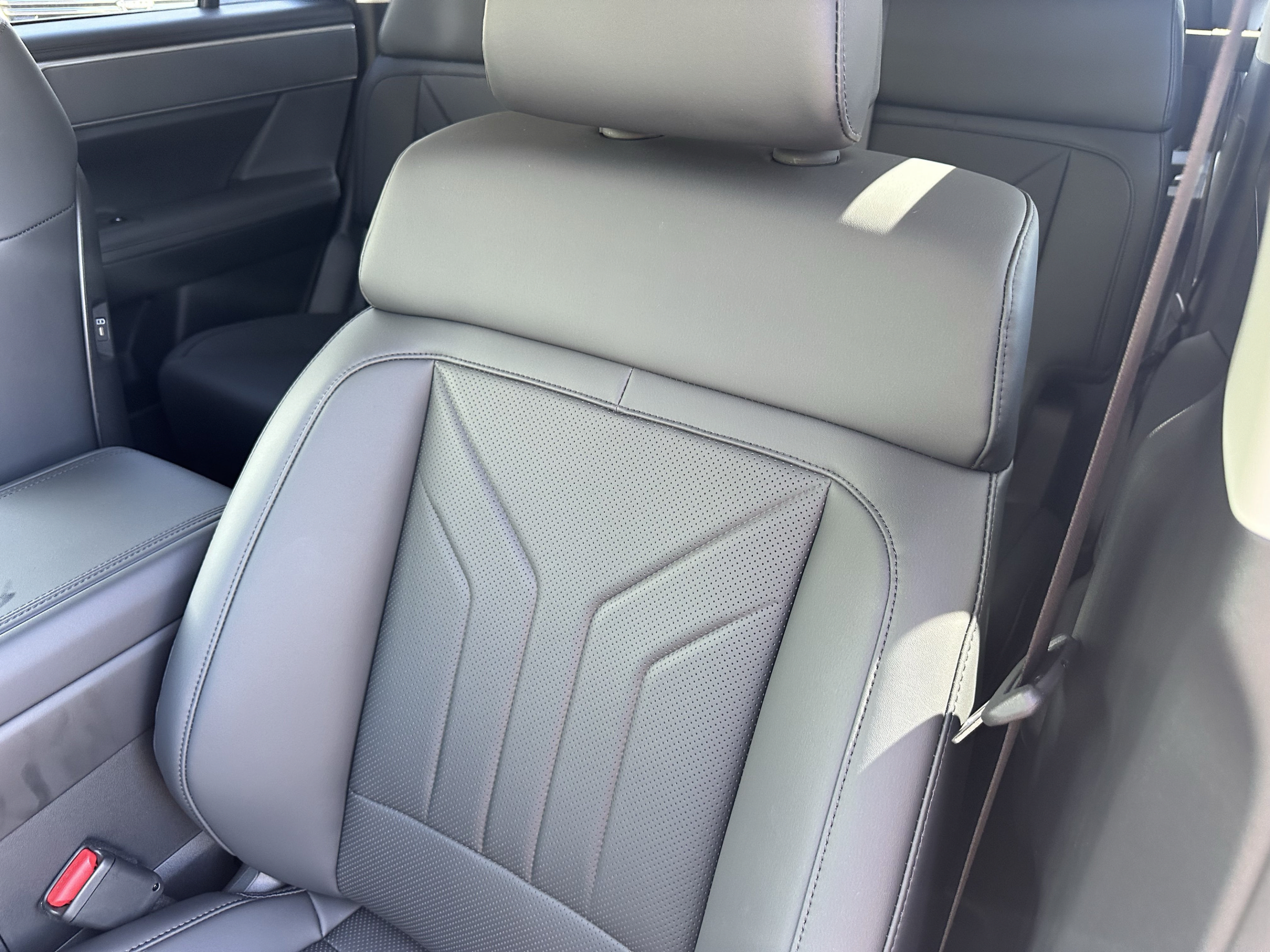 New 2027 Hyundai Santa Fe SEL FWD image 17