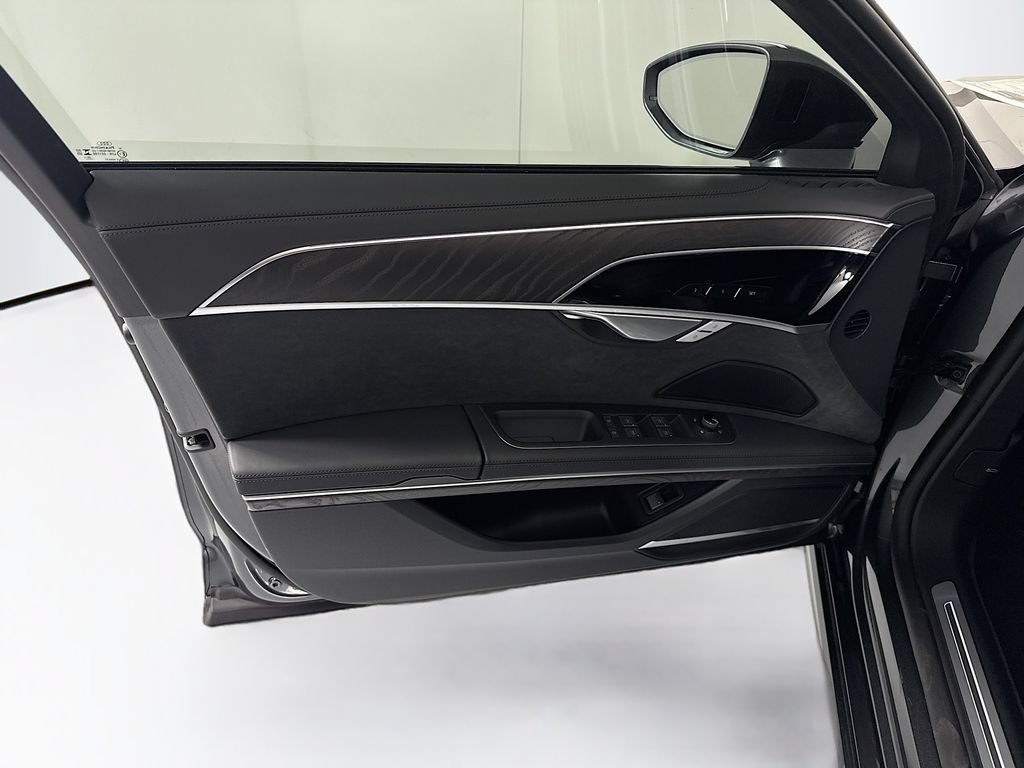 New 2026 Audi A8 L 3.0T AWD/4WD image 24