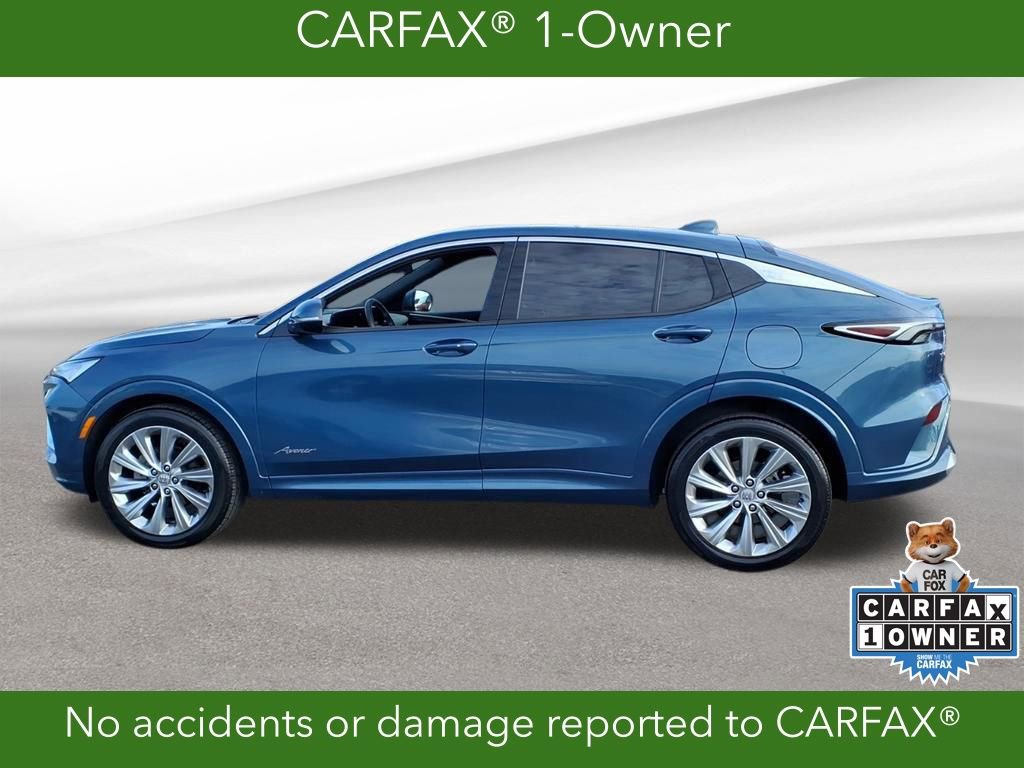 Certified 2024 Buick Envista Avenir image 2