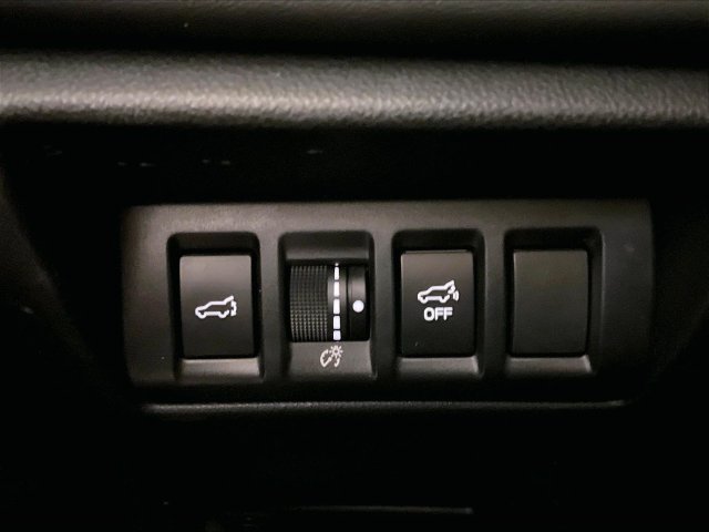Used 2022 Subaru Outback Limited AWD/4WD image 30