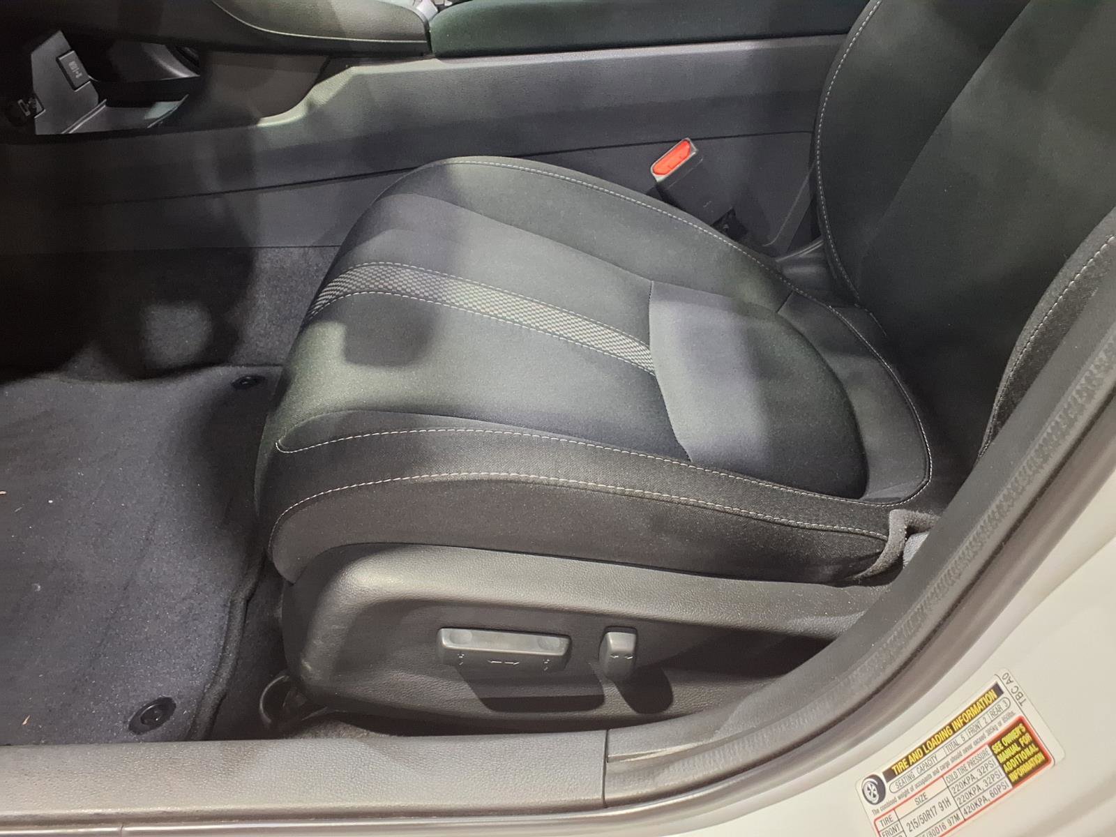 Used 2019 Honda Civic EX image 16