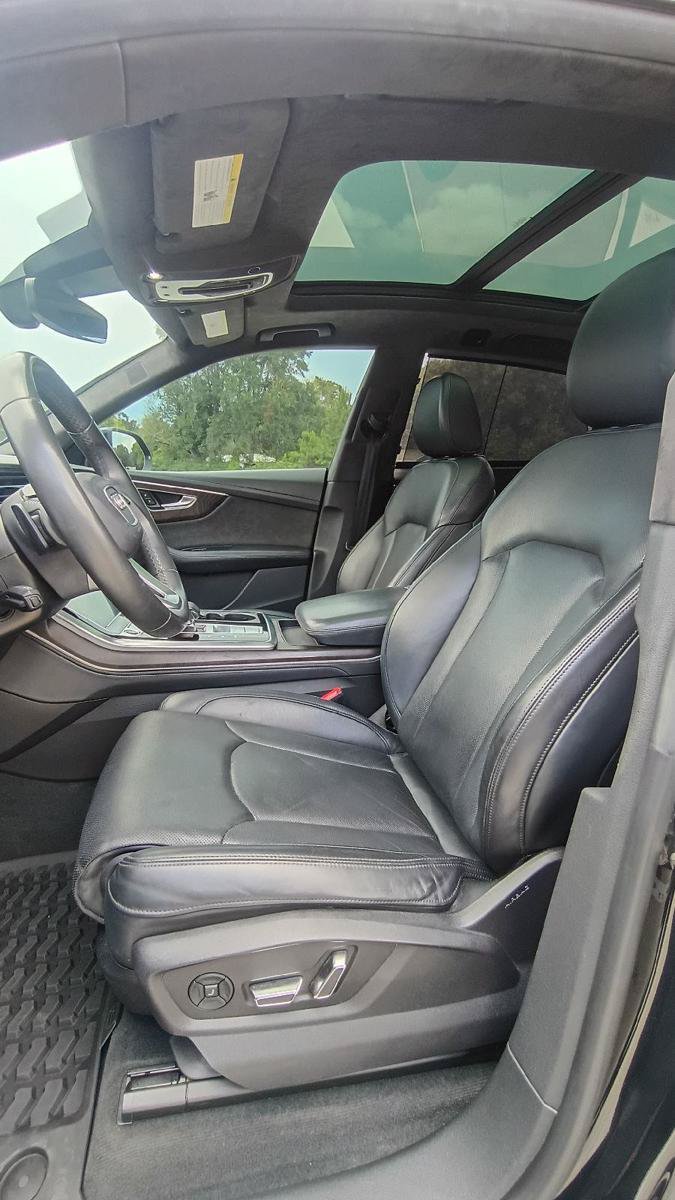 Used 2021 Audi Q8 Prestige AWD/4WD image 10