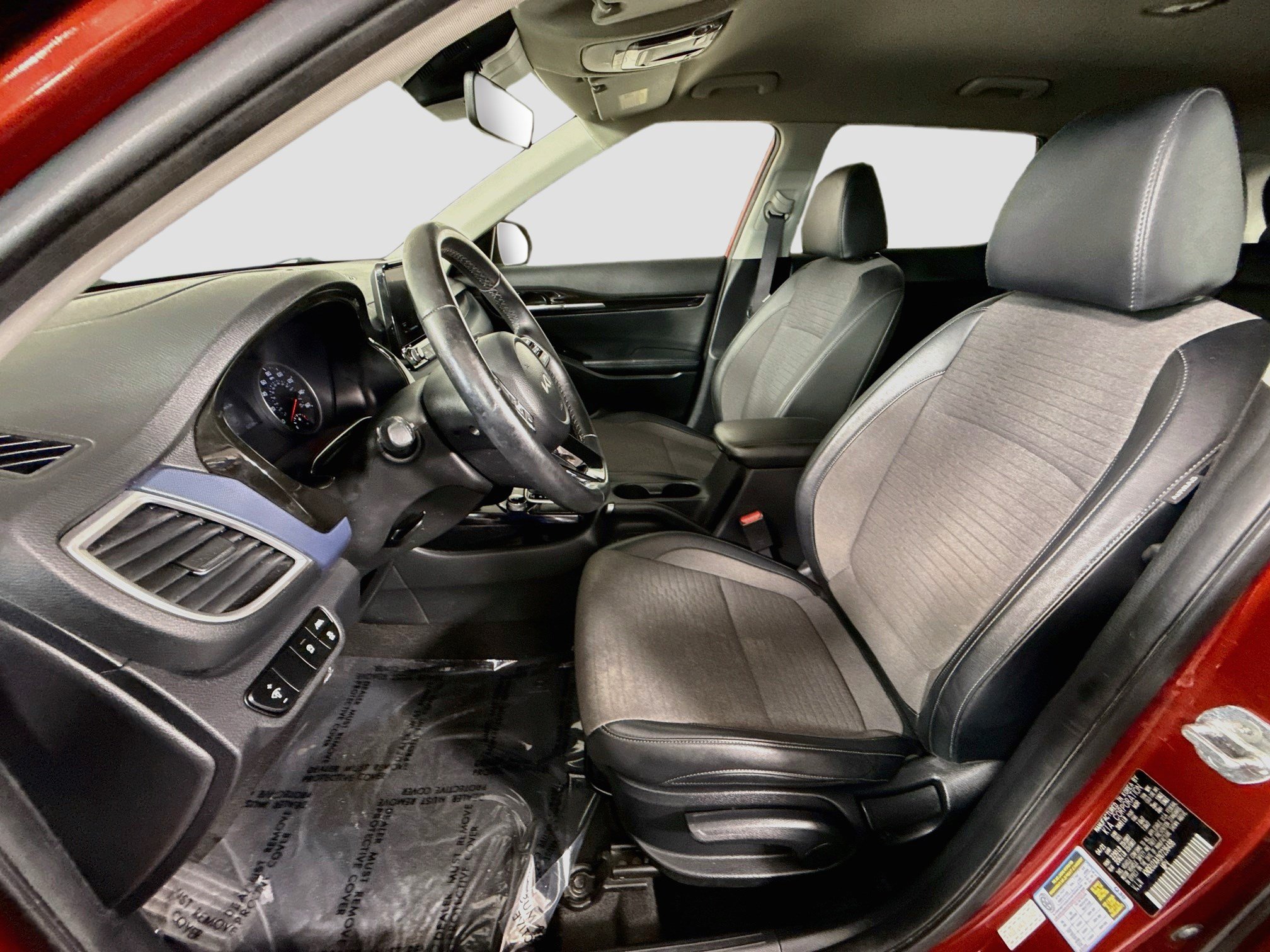 Used 2022 Kia Seltos S FWD image 22