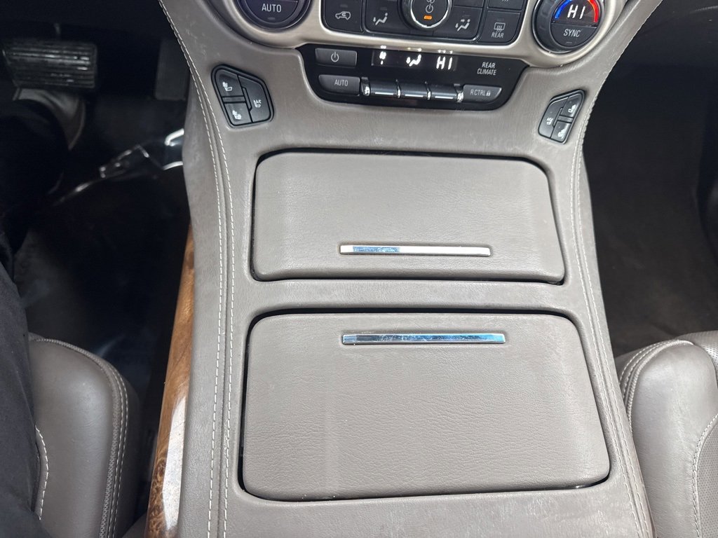 Used 2015 GMC Yukon XL Denali w/ Premium Package image 27