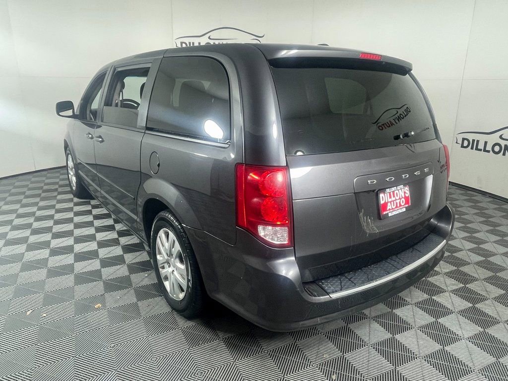 Used 2017 Dodge Grand Caravan SE w/ Power Window Group image 4