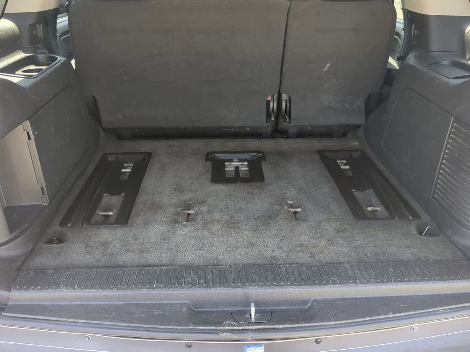 Used 2013 Chevrolet Tahoe LT AWD/4WD image 29