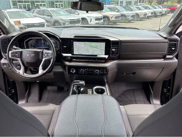Used 2023 Chevrolet Silverado 1500 RST w/ Protection Package AWD/4WD image 9