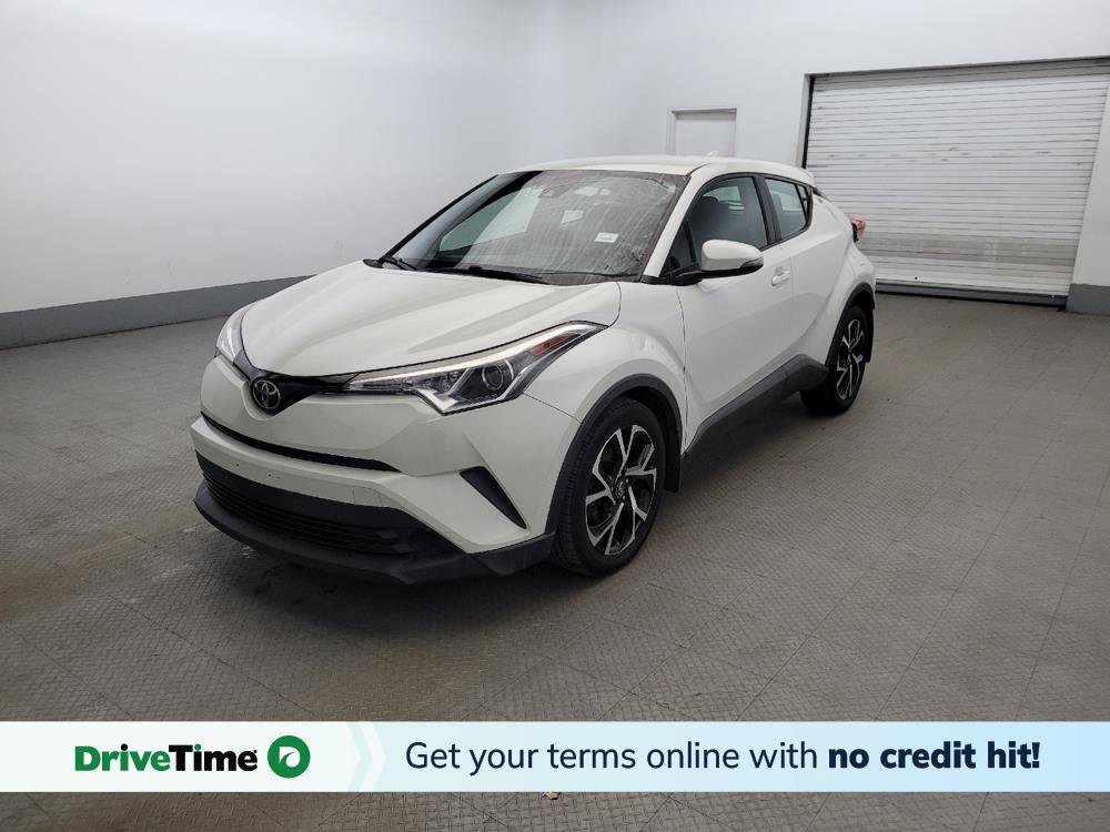 Used 2018 Toyota C-HR XLE image 1