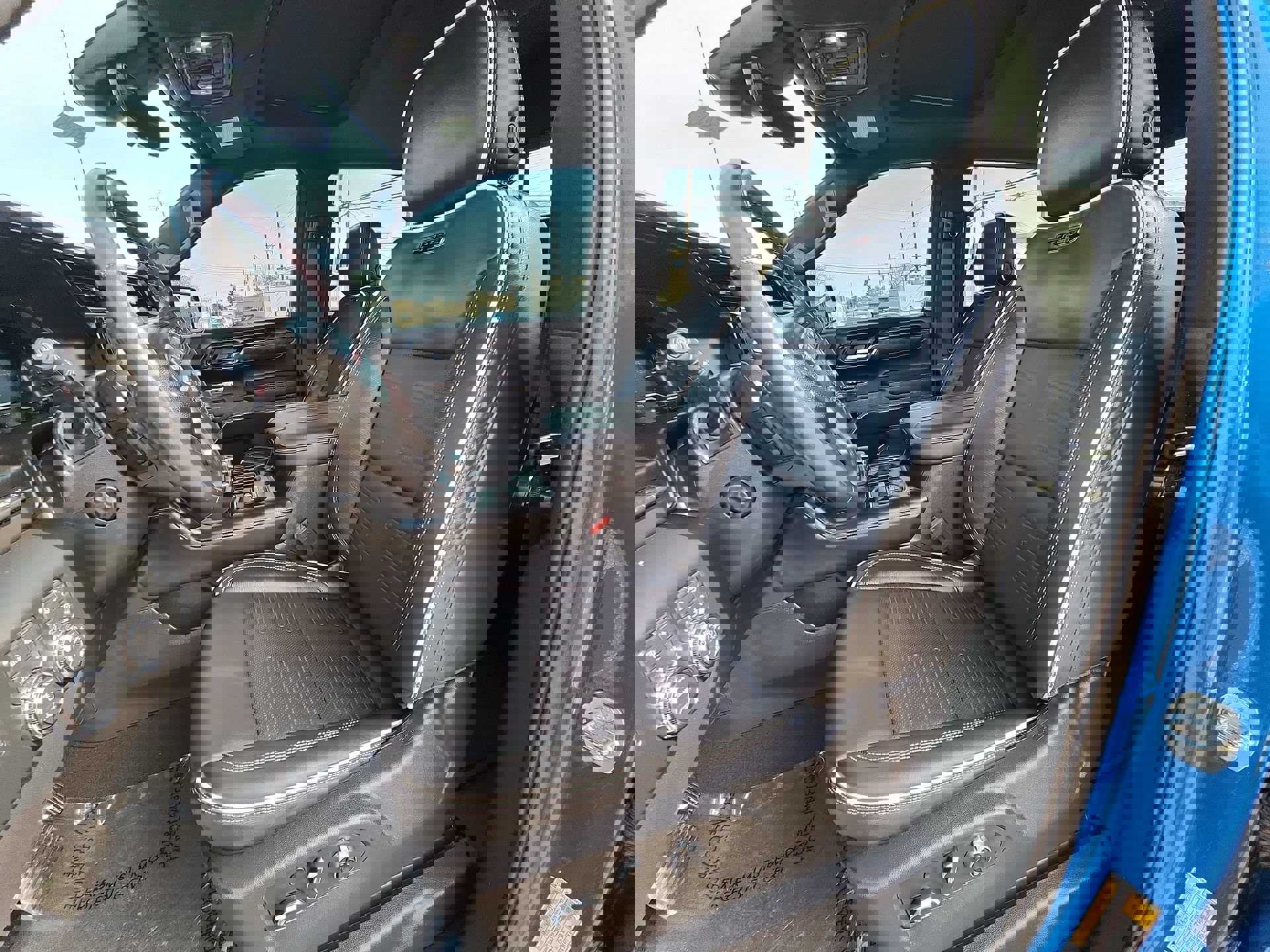 Used 2023 GMC Sierra 1500 AT4X image 13