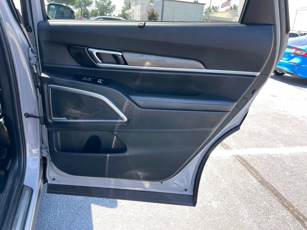 Used 2022 Kia Telluride SX w/ SX Prestige Package AWD/4WD image 34