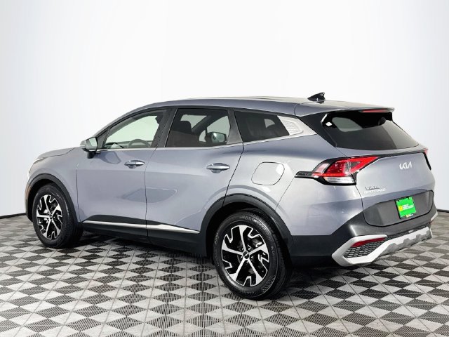 Used 2024 Kia Sportage EX FWD image 6