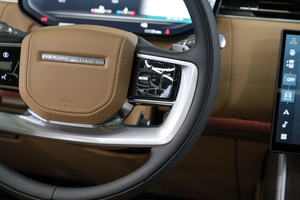 Used 2026 Land Rover Range Rover Long Wheelbase SE image 67