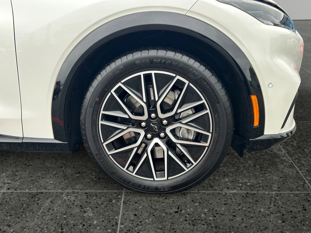 Used 2024 Ford Mustang Mach-E Premium image 9