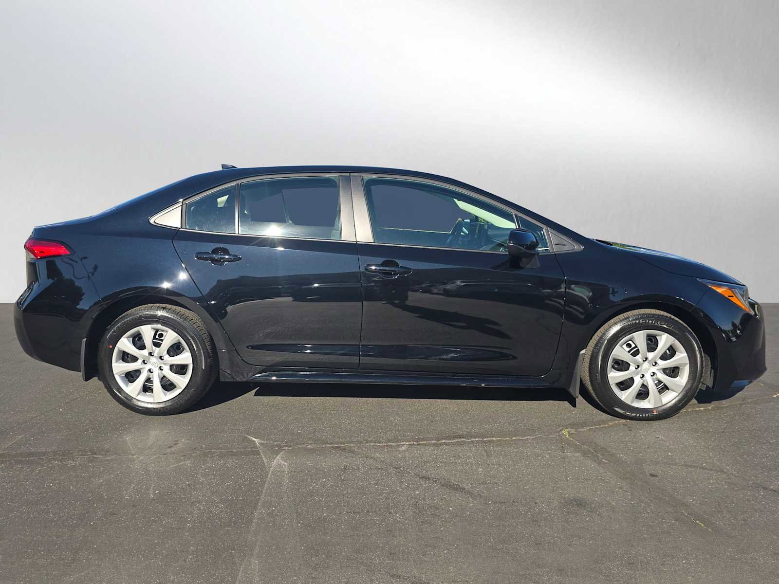 Certified 2026 Toyota Corolla LE image 2