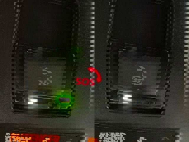 Used 2022 Toyota Corolla Cross LE image 19