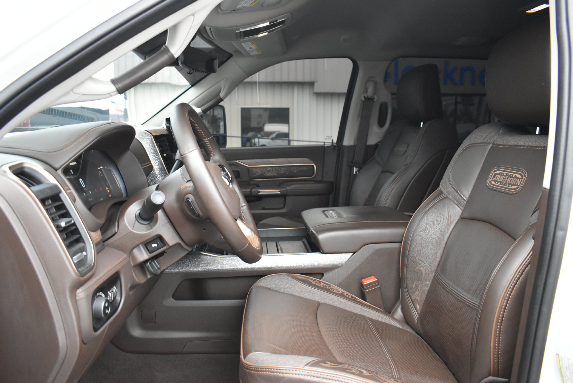Used 2025 RAM 3500 Longhorn AWD/4WD image 14