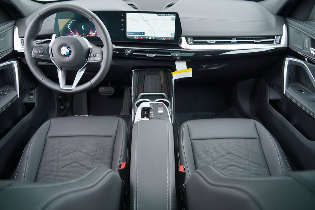 New 2026 BMW X2 xDrive28i w/ Convenience Package AWD/4WD image 12