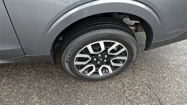 Certified 2022 Ford Maverick Lariat w/ Lariat Luxury Package image 27