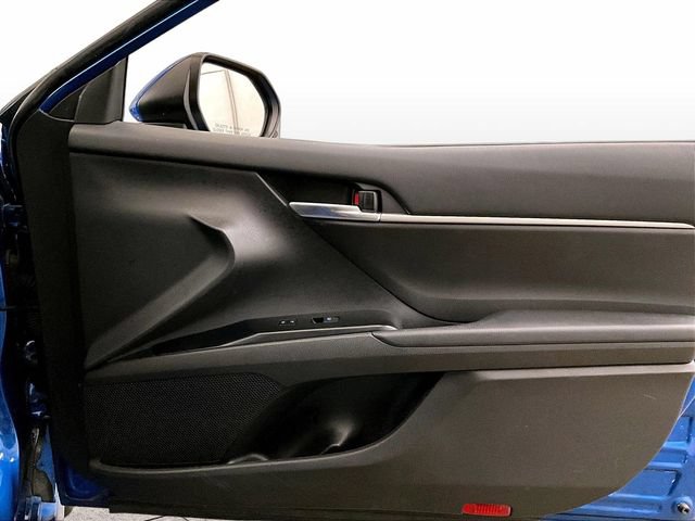 Used 2020 Toyota Camry LE FWD image 23