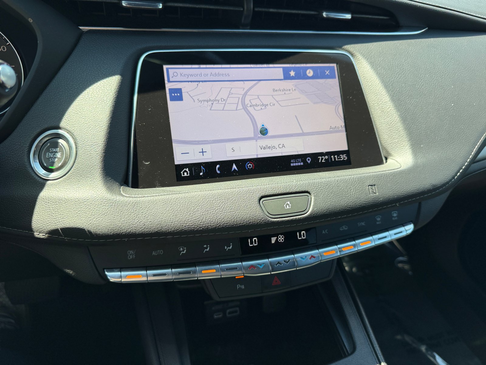 Used 2019 Cadillac XT4 Premium Luxury FWD image 12